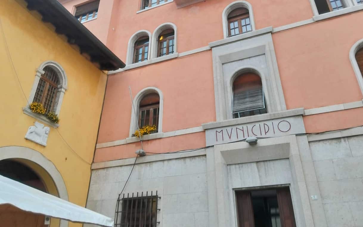Madre uccide il figlio di nove anni nella loro casa nel Triestino