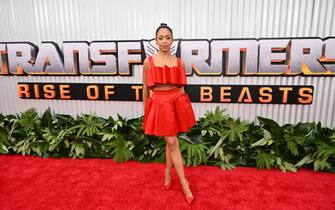 12_star_look_rosso_red_carpet_liza_koshy_getty - 1