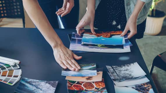 Foto di Vitaly Gariev su Unsplash