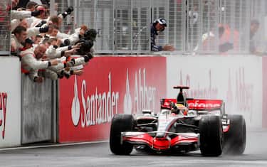 La prima vittoria con la McLaren