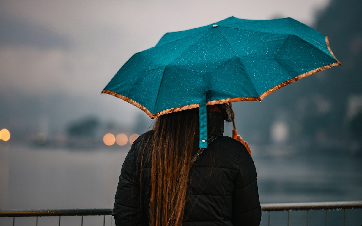 Maltempo in Italia, tornano piogge e neve. Allerta gialla in 12 Regioni. Previsioni meteo