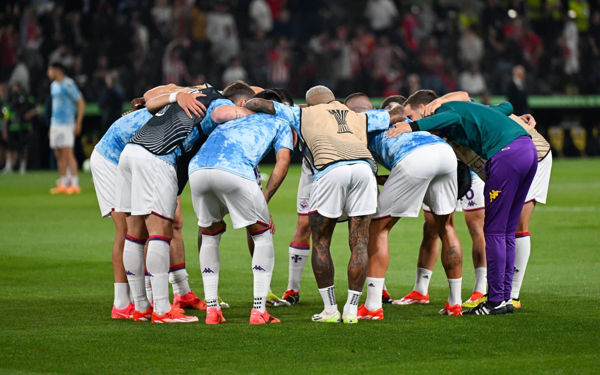 Viola tutti in cerchio durante il riscaldamento…
