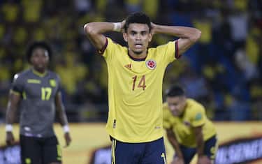 BARRANQUILLA, COLOMBIA - OCTOBER 14: Luis Diaz of Colombia reacts during a match between Colombia and Ecuador as part of South American Qualifiers for Qatar 2022 at Estadio Metropolitano on October 14, 2021 in Barranquilla, Colombia. (Photo by Guillermo Legaria/Getty Images)