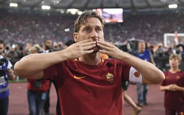 Totti: "Ritorno in campo? Ci sono una o due squadre..."