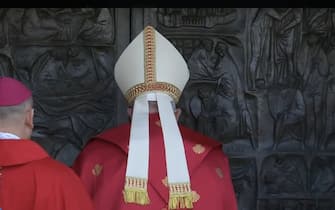 papa francesco porta santa rebibbia