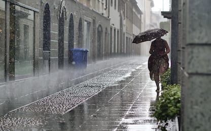 Meteo, anticipo d’autunno: giovedì Ciclone porta maltempo. PREVISIONI