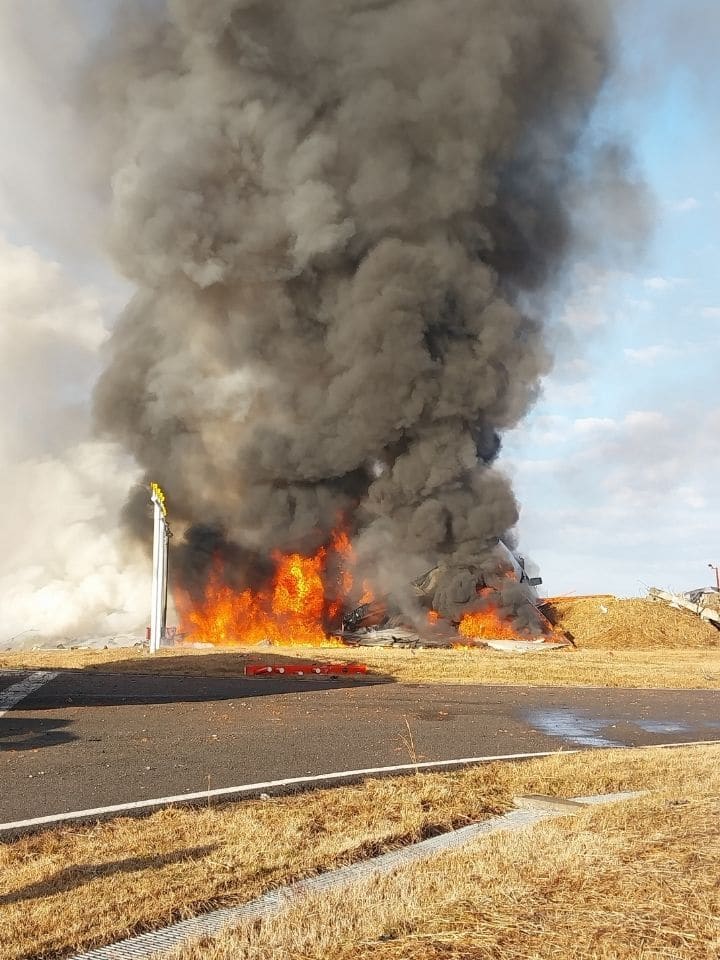 L'aereo in fiamme L'aereo in fiamme