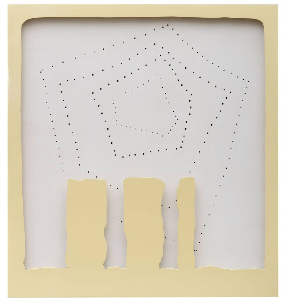 Lucio Fontana, Concetto spaziale Teatrino, 1965, idropittura su tela e legno laccato, 120x110,5x6,3, Collezione Privata