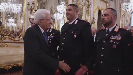 mattarella riceve i vertici dell arma dei carabinieri