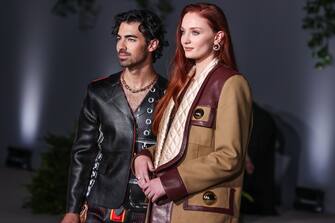 LOS ANGELES, CALIFORNIA, USA - OCTOBER 15: Joe Jonas and wife Sophie Turner arrive at the 2nd Annual Academy Museum of Motion Pictures Gala presented by Rolex held at the Academy Museum of Motion Pictures on October 15, 2022 in Los Angeles, California, United States. (Photo by Xavier Collin/Image Press Agency/Sipa USA)