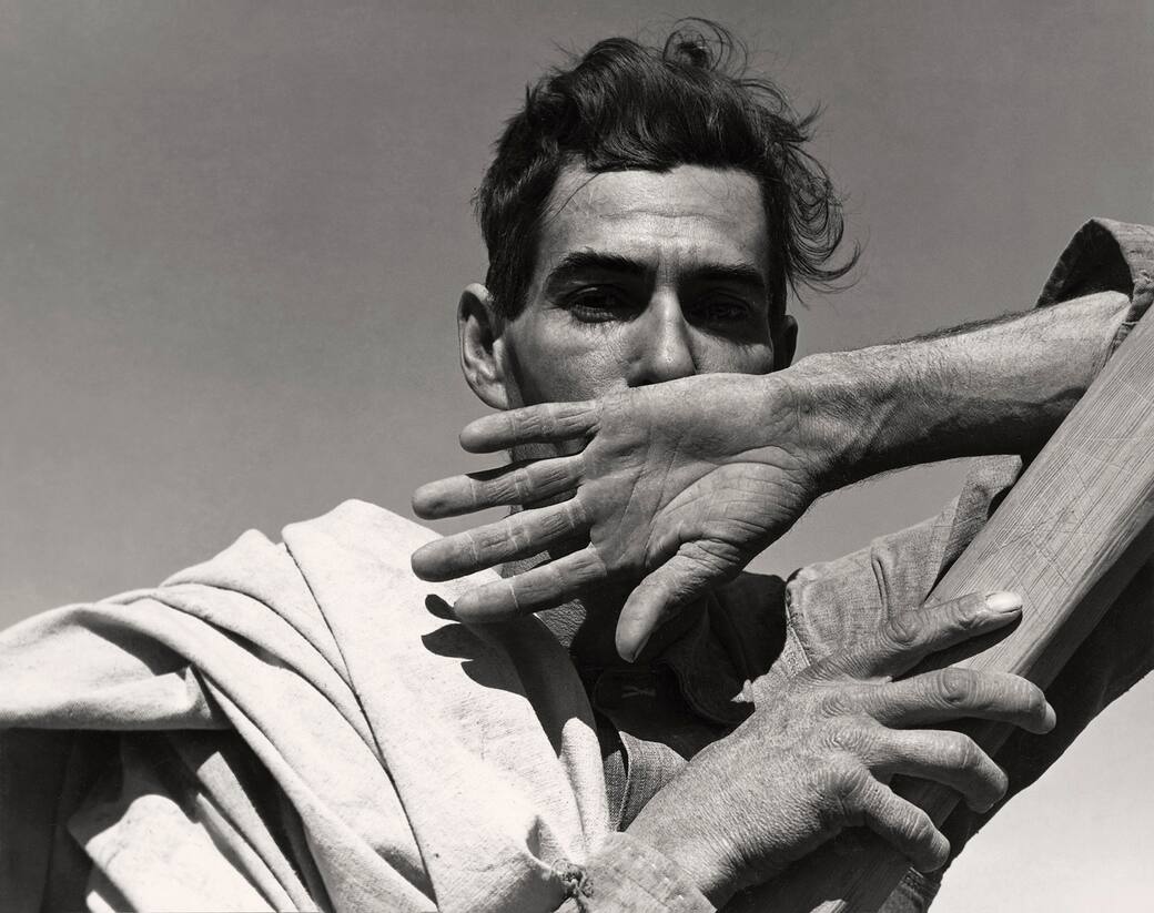05_Dorothea_Lange_Migratory_cotton_picker_1940.jpg