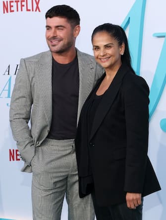 13_a_family_affair_cast_premiere_getty - 1