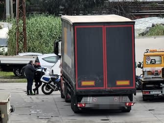 Il tir sotto sequestro dopo la morte dello studente di 17 anni, a Bussana, frazione di Sanremo, 23 febbraio 2024. ANSA/ FABRIZIO TENERELLI