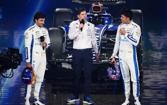 LONDON, ENGLAND - FEBRUARY 18: Carlos Sainz of Spain and Williams with James Vowles, Team Principal of Williams and Alexander Albon of Thailand and Williams  during F1 75 Live at The O2 Arena on February 18, 2025 in London, England. (Photo by Clive Mason - Formula 1/Formula 1 via Getty Images)