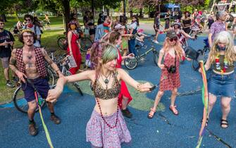 Milano. Marcia Marciona Non Tras Biciclettata in Occasione del Global gay Pride 2020