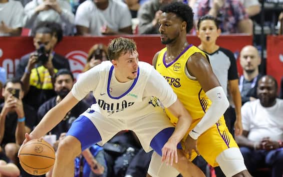 https://static.sky.it/editorialimages/71df500bc6aa89083a306b483f7e63531347bf2f/skysport/it/nba/video/2025/07/11/nba-summer-league-cooper-flagg-bronny-james/cooper_flagg_bronny_james_getty.jpg?im=Resize,width=565
