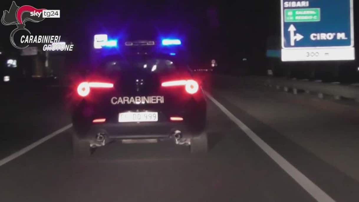 Ndrangheta, favoreggiamento latitanza: arresti a Crotone