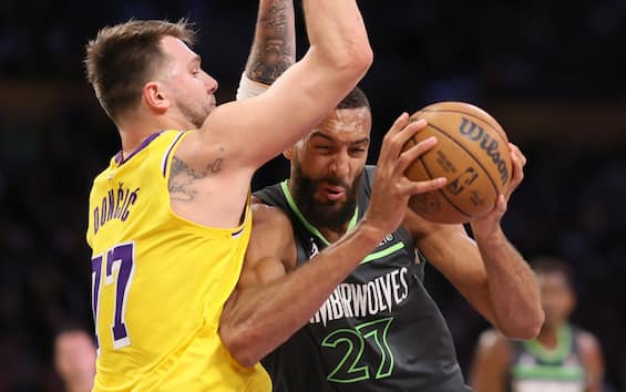 NBA Playoffs: Lakers Eliminated, Houston Upsets Golden State – Results