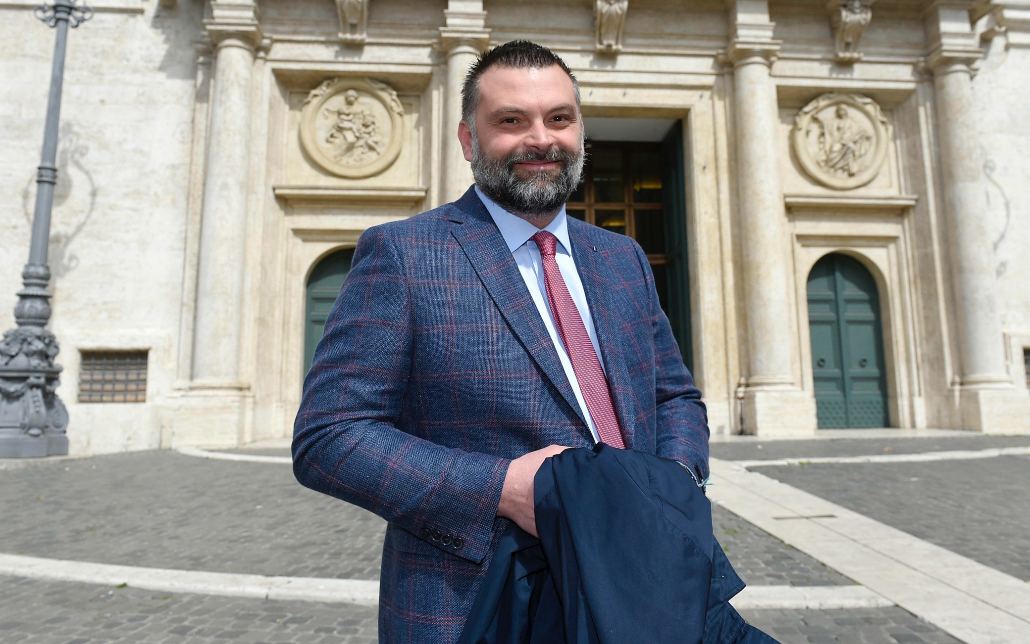 Camicia Uomo Politica Nancy Pelosi - 'Mi Offende' - Nuovo Leader Democratico Presidente Camera