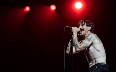 BARCELONA, CATALONIA, SPAIN - JUNE 07: Vocalist Anthony Kiedis during a concert by rock band Red Hot Chili Peppers at the Estadi Olimpic de Barcelona on June 7, 2022, in Barcelona, Catalonia, Spain. (Photo By Pau Venteo/Europa Press via Getty Images)