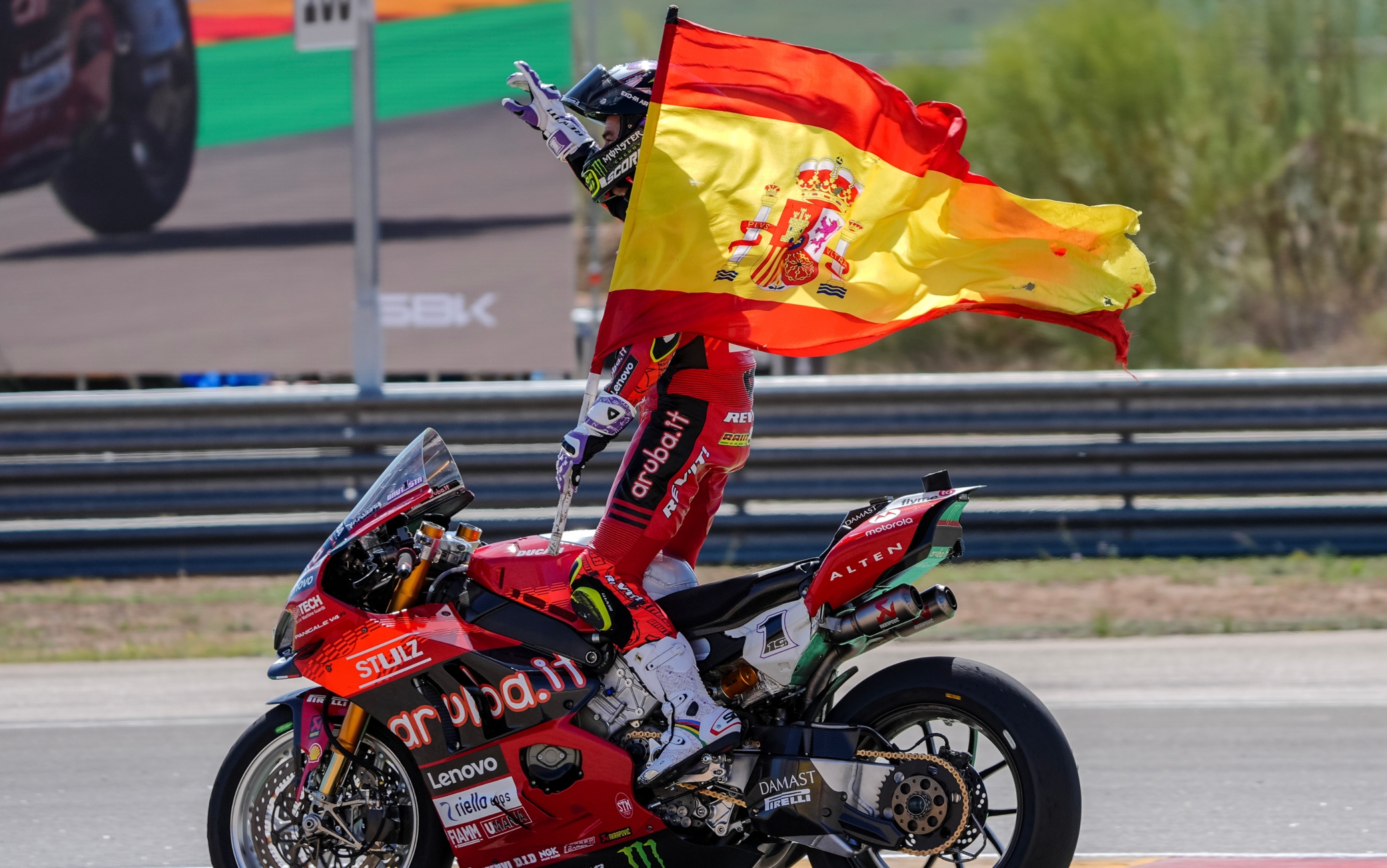 Superbike: Iannone e Bautista, le vecchie volpi