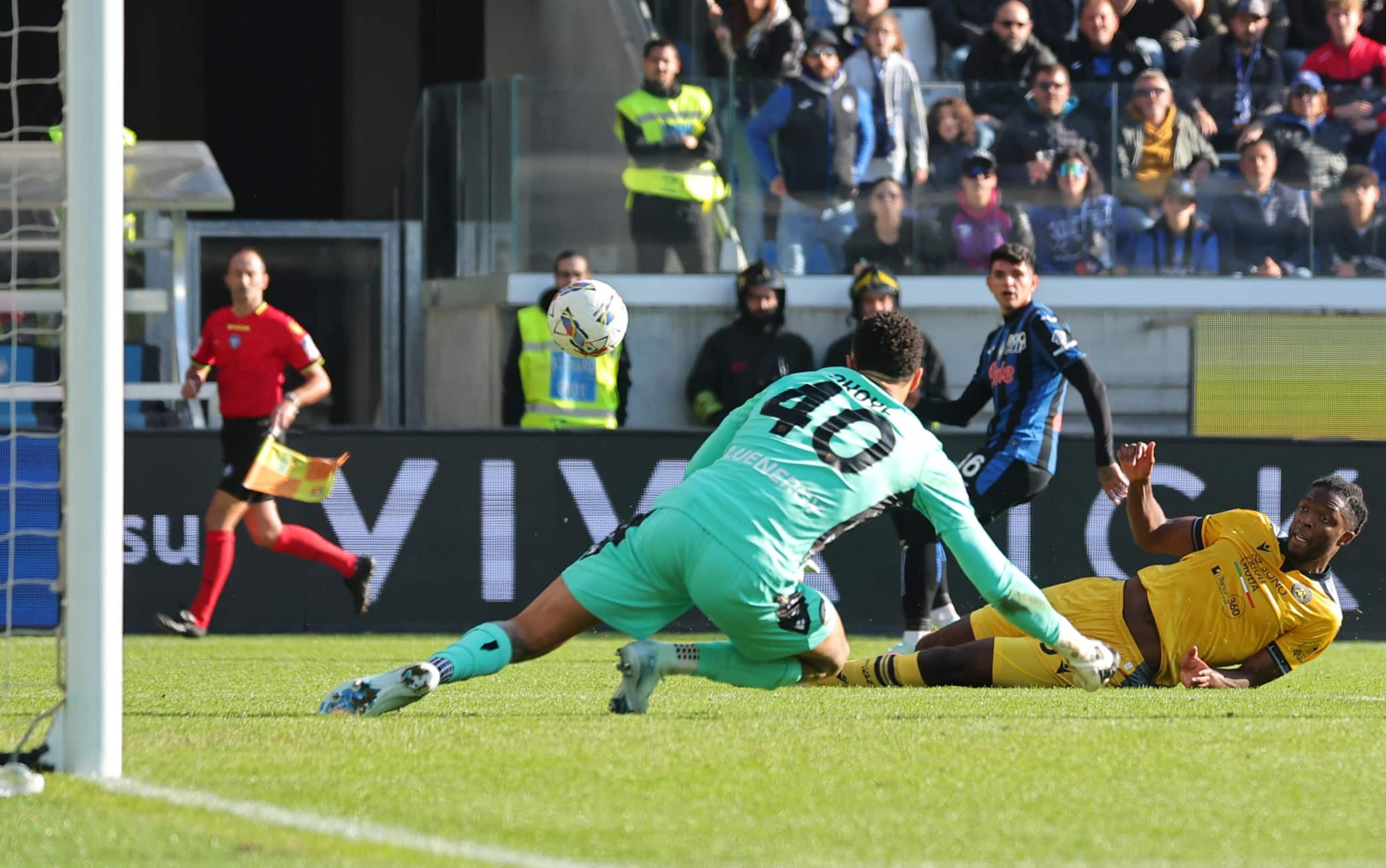 L'autogol di Touré