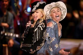 MADONNA E MILEY CYRUS