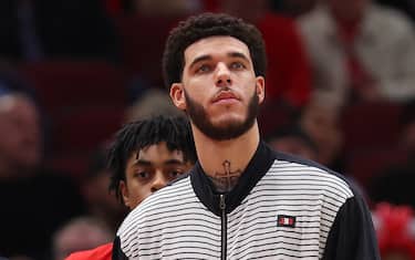 CHICAGO, ILLINOIS - OCTOBER 26:  Lonzo Ball #2 of the Chicago Bulls looks on against the Indiana Pacers during the first half at United Center on October 26, 2022 in Chicago, Illinois. NOTE TO USER: User expressly acknowledges and agrees that, by downloading and or using this photograph, User is consenting to the terms and conditions of the Getty Images License Agreement. (Photo by Michael Reaves/Getty Images)