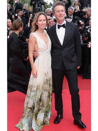 07-cannes-2025-red-carpet-look-getty - 1
