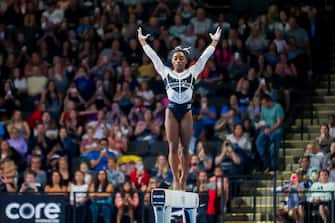 epa10786881 US artistic gymnast Simone Biles competes on the balance beam during the Core Hydration Classic at the NOW Arena in Hoffman Estates, Illinois, USA, 05 August 2023. Biles is returning to competition after a two-year break after the Tokyo 2020 Olympics.  EPA/ALEX WROBLEWSKI