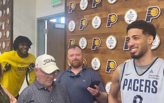 https://static.sky.it/editorialimages/747ab9e313bc78d9a9c7fe3228d2aba936dbc358/skysport/it/nba/video/2025/06/04/nba-pacers-haliburton-intervista-interrotta-cibo/haliburton.jpg?im=Resize,width=565
