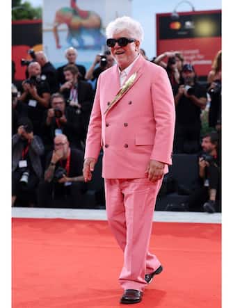 26-pedro-almodovar-venezia-2024-look-getty - 1