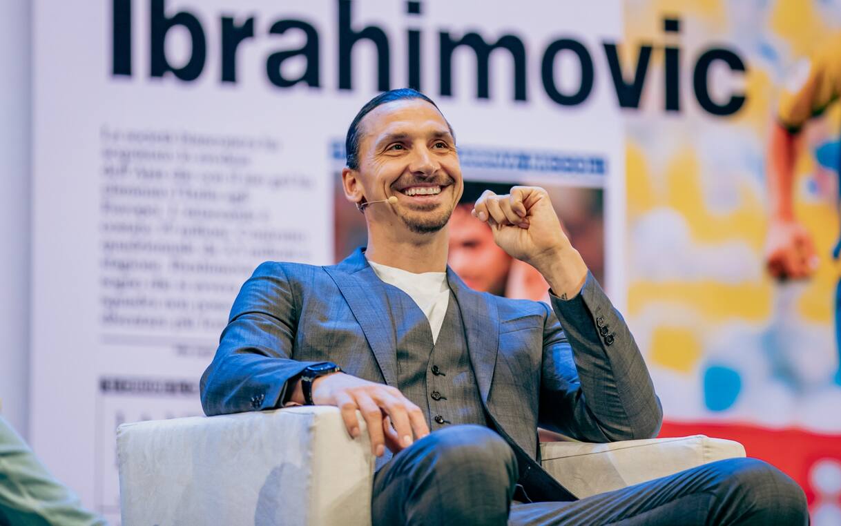 Ibra: 'Futuro? Sto parlando con il Milan, vedremo' | Sky Sport