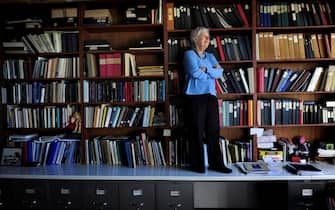 WASHINGTON, DC - JANUARY 14:   World famous astronomer Vera Rubin, 82, in her office at Carnegie Institution of Washington in Washington, DC on January 14, 2010.  (Photo by Linda Davidson/The Washington Post via Getty Images).