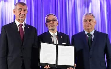 VIENNA, AUSTRIA - JUNE 30: Movement of Disgruntled Citizens (ANO) Chairman Andrej Babis (L), Herbert Kickl (C), leader of the Freedom Party of Austria (FPO) and Hungarian Prime Minister and Chairman of Fidesz, Viktor Orban (R) make statements at the joint press conference in Vienna, Austria on June 30, 2024. Representatives of the far-right and anti-European Union (EU) parties Austrian Freedom Party (FPO), Hungarian Civic Union (Fidesz) and Movement of Disgruntled Citizens in the Czech Republic came together in Vienna and formed an alliance in the European Parliament (EP) called 'Patriots for Europe'. (Photo by Askin Kiyagan/Anadolu via Getty Images)