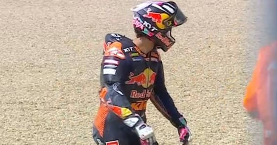 https://static.sky.it/editorialimages/75f1c7cd7796b40665a0fd107c36209618182024/skysport/it/motori/motogp/video/2025/07/20/bastianini-caduta-gp-brno-repubblica-ceca-video/bastianini_caduta_screen_og.jpg?im=Resize,width=565