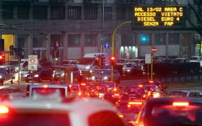 Milano, entrano in vigore le nuove regole per gli ingressi nell’Area C