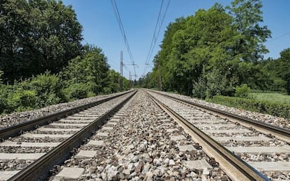 Treni AV bloccati tra Firenze e Bologna, forti ritardi          