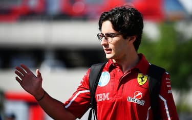 FERRARI DRIVER ACADEMY E TRDIDENT