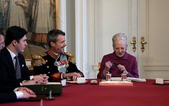 danimarca abdicazione regina margrethe nuovo re frederik