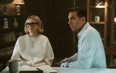 USA. Bobby Cannavale, Naomi Watts  in the (C)Netflix new mini-series: The Watcher (2022) 
Plot: A married couple moving into their dream home are threatened by terrifying letters from a stalker, signed - "The Watcher."
 Ref: LMK106-J8469-181022
Supplied by LMKMEDIA. Editorial Only.
Landmark Media is not the copyright owner of these Film or TV stills but provides a service only for recognised Media outlets. pictures@lmkmedia.com
