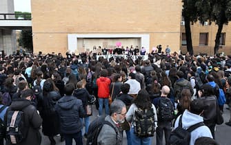 Un momento del presidio per Giulia Cecchettin all'Università La Sapienza di Roma, 20 novembre 2023.          ANSA/MAURIZIO BRAMBATTI  