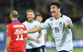 Italy's Riccardo Orsolini celebrates after scoring the 8-1 goal during the UEFA Euro 2020 group J qualifying soccer match between Italy and Armenia at the Renzo Barbera stadium in Palermo, Italy, 18 November 2019. 
ANSA/CARMELO IMBESI