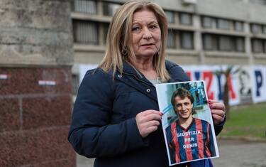 Donata Bergamini outside the court of Cosenza during the protest "truth for Denis Bergamini"  in Cosenza, Italy, on December 7, 2019. Fans of Cosenza Calcio and ordinary citizens protest outside the Court of Cosenza after the Prosecutor of Castrovillari Facciolla has been transferred to another location. Facciolla was about to reach a conclusion on the investigation for the death of the young footballer Denis Bergamini, found dead on November 18, 1989 in Roseto Capo Spulico (CS). Denis's sister, Donata, has been fighting for years to arrive at a truth. (Photo by Andrea Pirri/NurPhoto via Getty Images)
