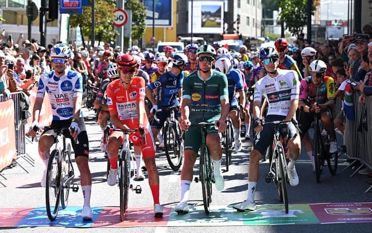 Partenza Vuelta tappa 7