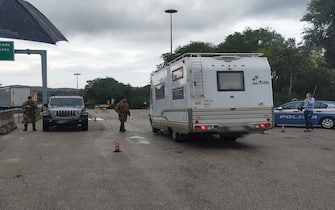 Camper fermato