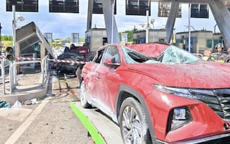 Incidente al casello autostradale dell'A12: cosa è successo