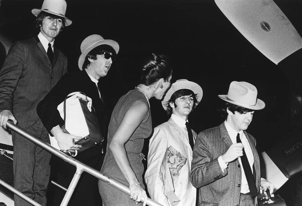 Scream_and_Shout_–_I_Beatles_in_America.jpg