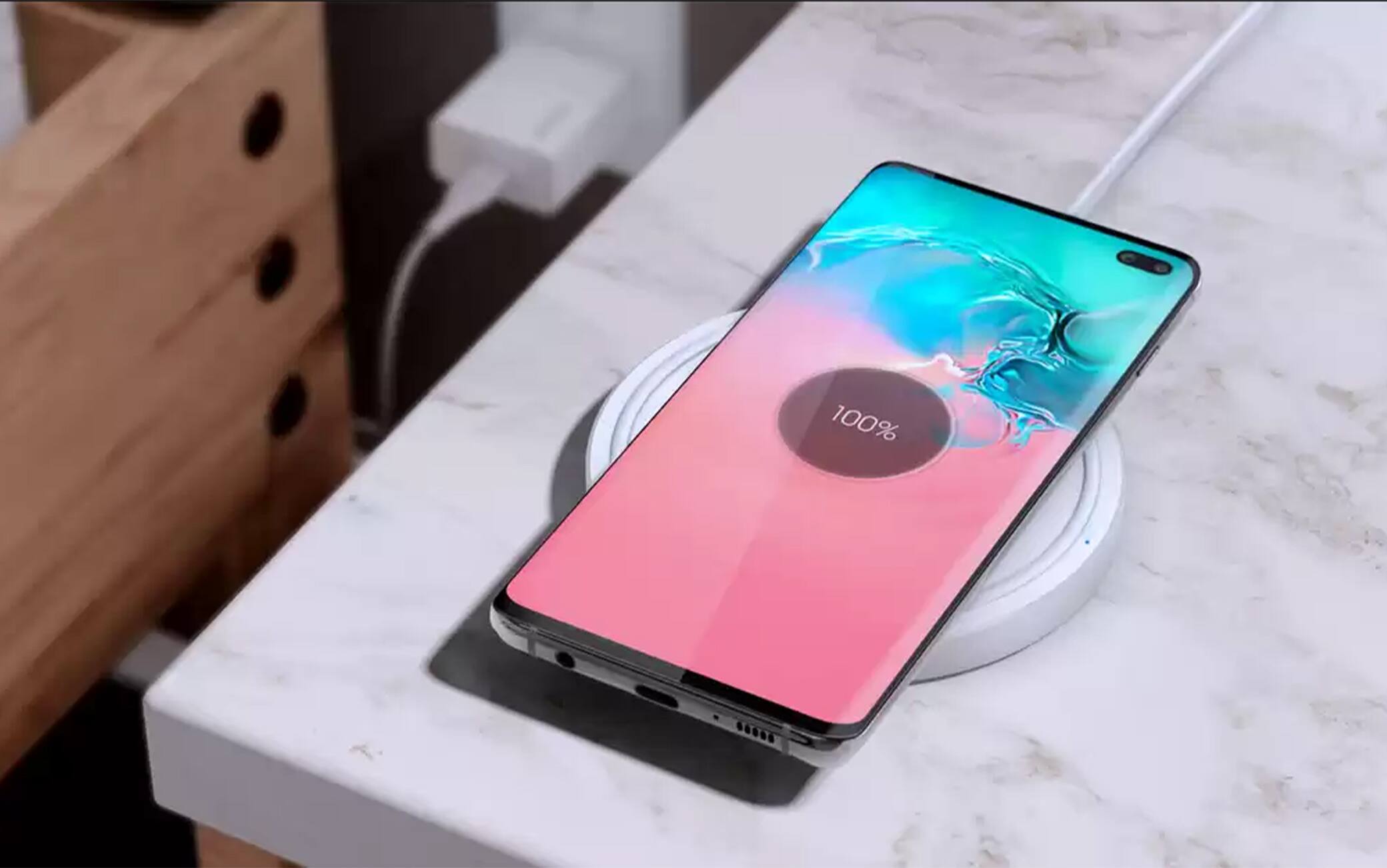 Ixpand Wireless Charger