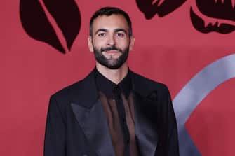 MILAN, ITALY - SEPTEMBER 24: Marco Mengoni attends the CNMI Sustainable Fashion Awards 2023 during the Milan Fashion Week Womenswear Spring/Summer 2024 on September 24, 2023 in Milan, Italy.  (Photo by Stefania D'Alessandro/Getty Images)